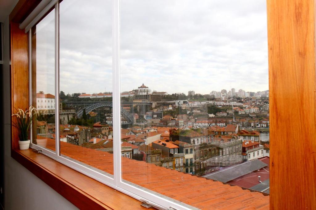 Low Cost Tourist Apartments - Palacio Da Bolsa Порту Номер фото