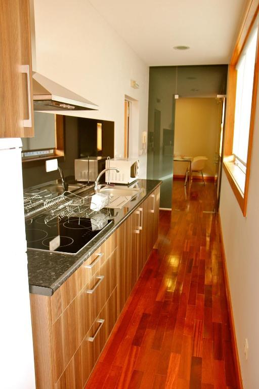Low Cost Tourist Apartments - Palacio Da Bolsa Порту Номер фото