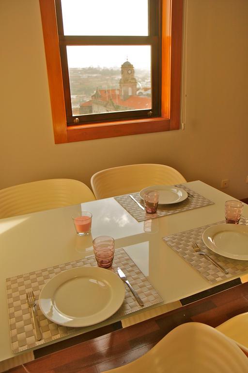 Low Cost Tourist Apartments - Palacio Da Bolsa Порту Номер фото